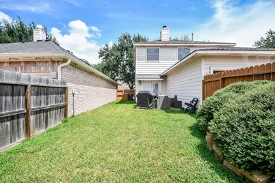 16035 Timber Chase Drive, Houston, TX 77082 - Photo 25