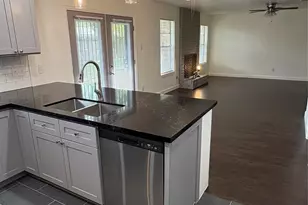 9006 Winding River Dr, Houston, TX 77088 - Photo 13