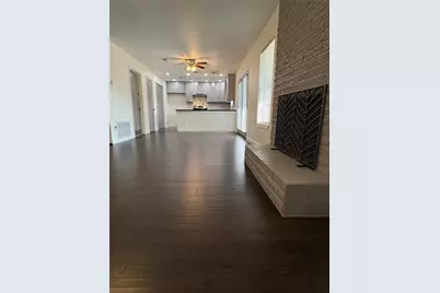 9006 Winding River Drive, Houston, TX 77088 - Photo 19