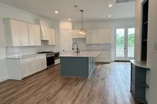 1109 Beasley Hills Ln, Houston, TX 77008 - Photo 7