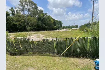 5151 Lotus Street, Houston, TX 77045 - Photo 3