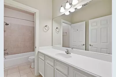 415 San Julio Drive, Houston, TX 77091 - Photo 5