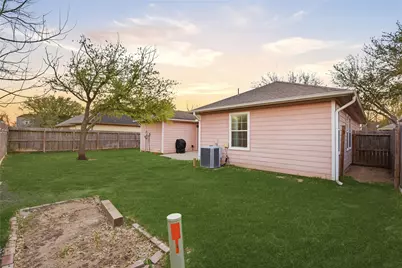 415 San Julio Drive, Houston, TX 77091 - Photo 37