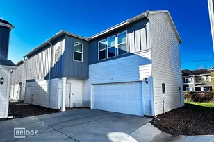 319 Huisache St, Lake Jackson, TX 77566 - Photo 1