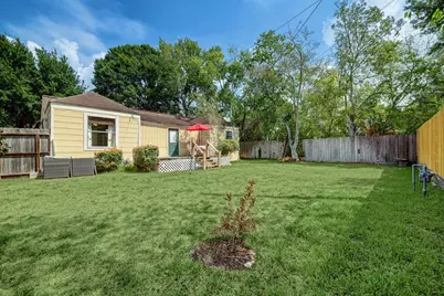 4301 Phil Street, Bellaire, TX 77401 - Photo 19