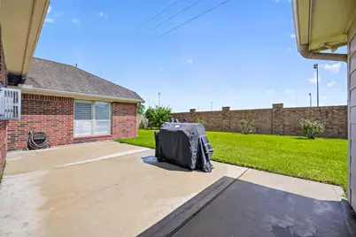6710 Travis Street, Manvel, TX 77578 - Photo 39