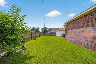 6710 Travis St, Manvel, TX 77578 - Photo 43