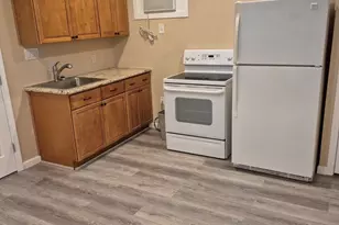 9400 Lomax St, Houston, TX 77093 - Photo 3