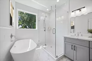 1826 W Tidwell Rd, Houston, TX 77091 - Photo 17