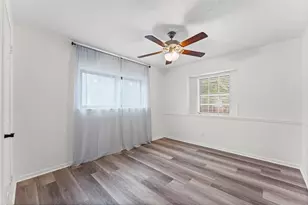 110 Shadow Wood Dr, Sugar Land, TX 77498 - Photo 25