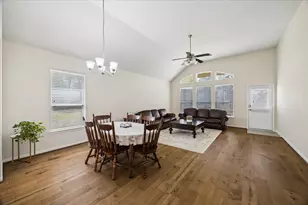 22400 Pineridge Dr, Porter, TX 77365 - Photo 15