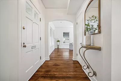 2203 University Boulevard, Houston, TX 77030 - Photo 3