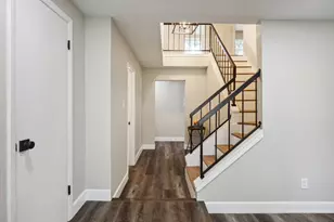 68 NE Yewleaf Rd, The Woodlands, TX 77381 - Photo 9