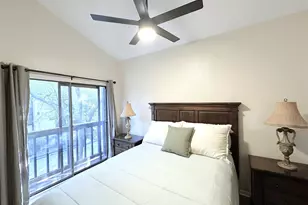 11711 Memorial Dr, Houston, TX 77024 - Photo 13