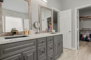 4506 Legends Bay Dr, Baytown, TX 77523 - Photo 19
