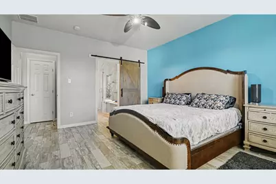 4506 Legends Bay Drive, Baytown, TX 77523 - Photo 15