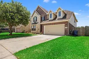 4506 Legends Bay Dr, Baytown, TX 77523 - Photo 3