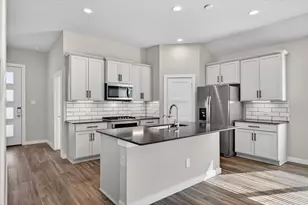 22843 Castello Lakes Dr, Katy, TX 77449 - Photo 9