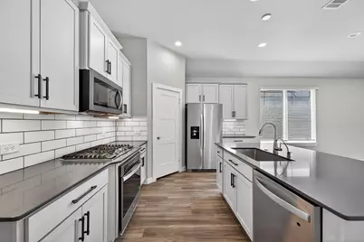 22843 Castello Lakes Drive, Katy, TX 77449 - Photo 11