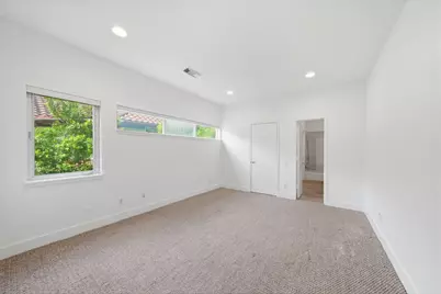 7002 Newcastle Street, Bellaire, TX 77401 - Photo 21