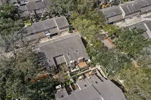 13901 Hollowgreen Dr, Houston, TX 77082 - Photo 21