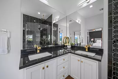601 Cottage Street, Houston, TX 77009 - Photo 47