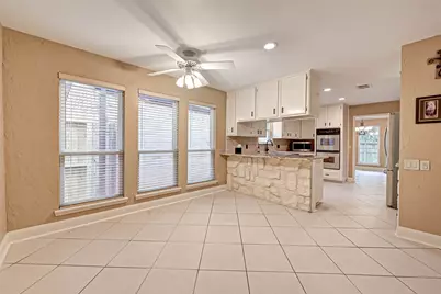 1375 Beaujolais Lane, Houston, TX 77077 - Photo 9