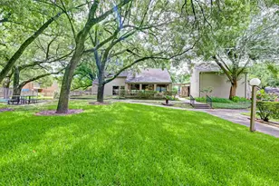 1375 Beaujolais Ln, Houston, TX 77077 - Photo 29