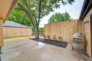 1375 Beaujolais Ln, Houston, TX 77077 - Photo 25