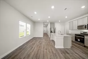 22103 Loggins Creek Ln, Cypress, TX 77433 - Photo 9