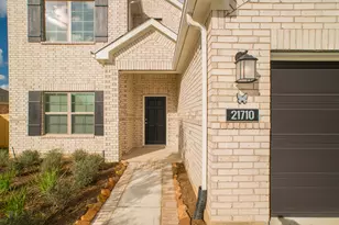 21710 Prickly Caterpillar Ct, Cypress, TX 77433 - Photo 9