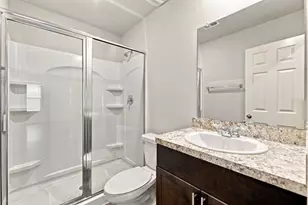 10627 Red Orchid Dr, Houston, TX 77016 - Photo 7