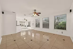 16315 April Ridge Dr, Houston, TX 77083 - Photo 9