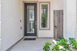 144 Knightsbridge Park Ln, Houston, TX 77018 - Photo 3