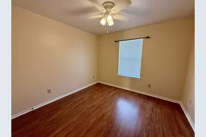 1214 28th Avenue N, Texas City, TX 77590 - Photo 17