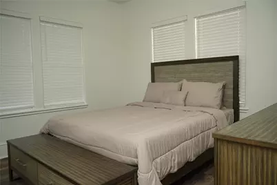 2516 Isabella Street, Houston, TX 77004 - Photo 5