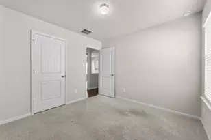 14091 Chinook Dr, Conroe, TX 77384 - Photo 9