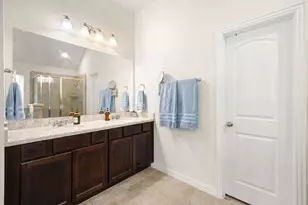 252 Scarlet Maple Wy, Conroe, TX 77318 - Photo 17