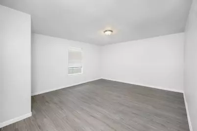 632 Luke Street, Dayton, TX 77535 - Photo 3