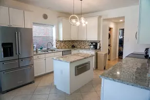 10303 Sable Trail Ln, Houston, TX 77064 - Photo 11