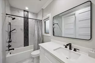 12402 Pepper Creek Ln, Pearland, TX 77584 - Photo 23
