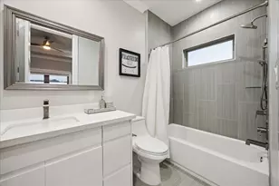 12402 Pepper Creek Ln, Pearland, TX 77584 - Photo 29