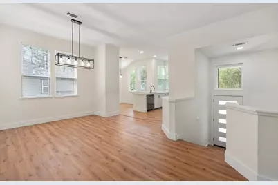 30 Shallow Pond Place, The Woodlands, TX 77381 - Photo 11