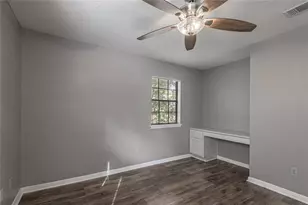 2402 Sycamore Ave, Huntsville, TX 77340 - Photo 13