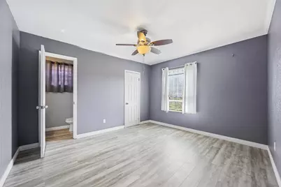 11011 Carlton Drive, Houston, TX 77047 - Photo 9