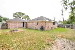 3123 Quail Valley E Dr, Missouri City, TX 77489 - Photo 3