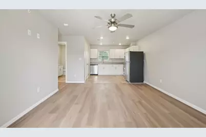 282 Plez Morgan Drive #A, Montgomery, TX 77356 - Photo 5