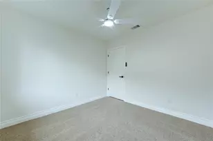 13711 Charidges Ct, Houston, TX 77034 - Photo 33
