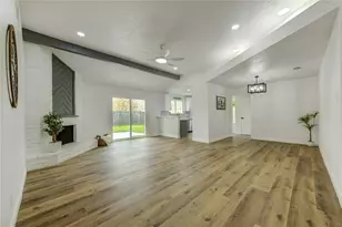 13711 Charidges Ct, Houston, TX 77034 - Photo 11
