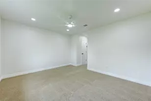 13711 Charidges Ct, Houston, TX 77034 - Photo 29